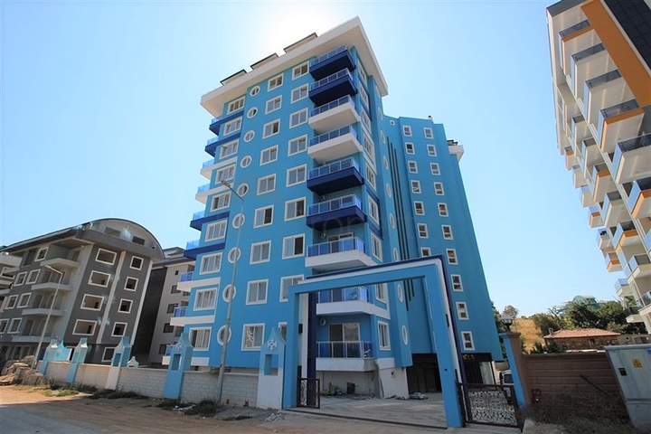 مجمع سكني جديد - شقة غرفة وصالة مفروشة -في محمودلار /الانيا 