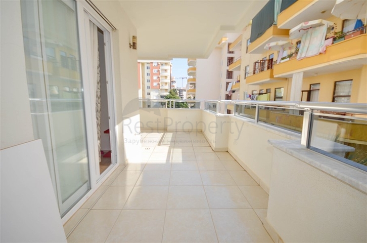 شقة عائلية واسعة - ثلاث غرف وصالة مع مطبخ منفصل -في محمودلار / الانيا 