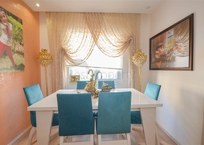 شقة عائلية واسعة - ثلاث غرف وصالة مع مطبخ منفصل -في محمودلار / الانيا 