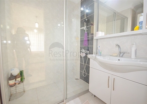 شقة عائلية واسعة - ثلاث غرف وصالة مع مطبخ منفصل -في محمودلار / الانيا 