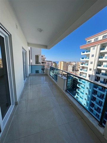 مجمع حديث بخدمات فندقية - شقة غرفة وصالة - في منطقة محمودلار / الانيا 