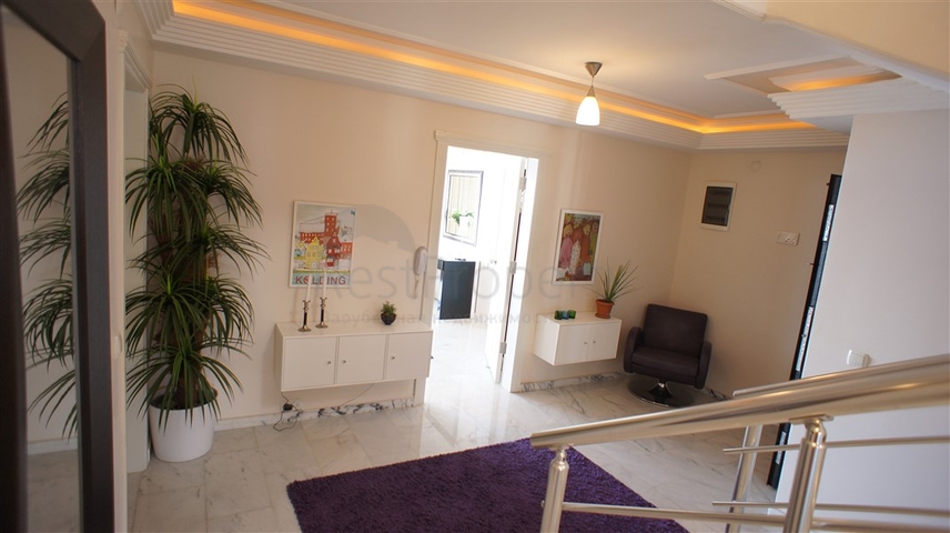 دوبلكس فاخرة اطلالة بحرية مباشرة - في توسمور / الانيا 