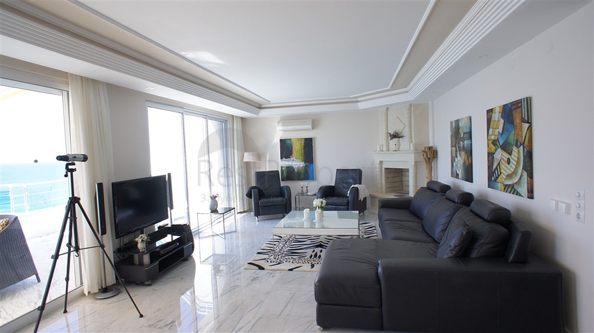 دوبلكس فاخرة اطلالة بحرية مباشرة - في توسمور / الانيا 