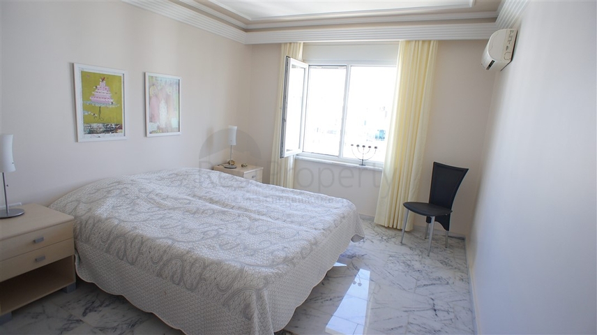 دوبلكس فاخرة اطلالة بحرية مباشرة - في توسمور / الانيا 