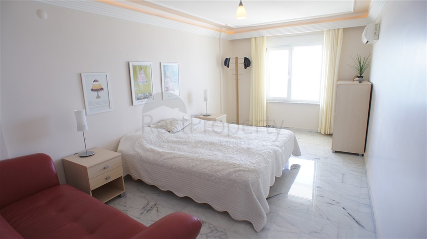 دوبلكس فاخرة اطلالة بحرية مباشرة - في توسمور / الانيا 