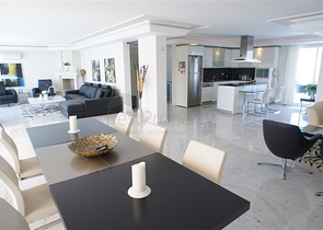 دوبلكس فاخرة اطلالة بحرية مباشرة - في توسمور / الانيا 