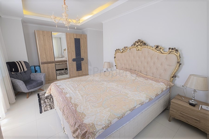 شقة انيقة - دوبلكس  غرفتين وصالة ضمن مجمع فاخر - في محمودلار / الانيا 