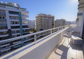 شقة انيقة - دوبلكس  غرفتين وصالة ضمن مجمع فاخر - في محمودلار / الانيا 