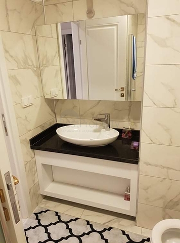 شقة غرفة وصالة مفروشة - ضمن مجمع حديث - في محمودلار / الانيا 