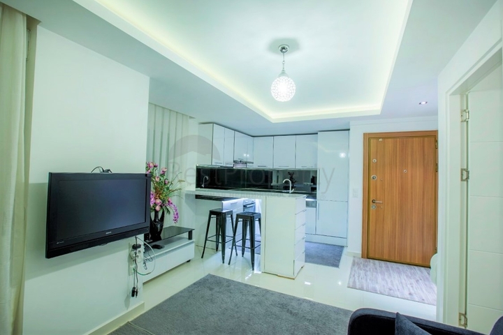 سعر مناسب - شقة غرفة وصالة ضمن مجمع في موقع مميز - مركز الانيا 