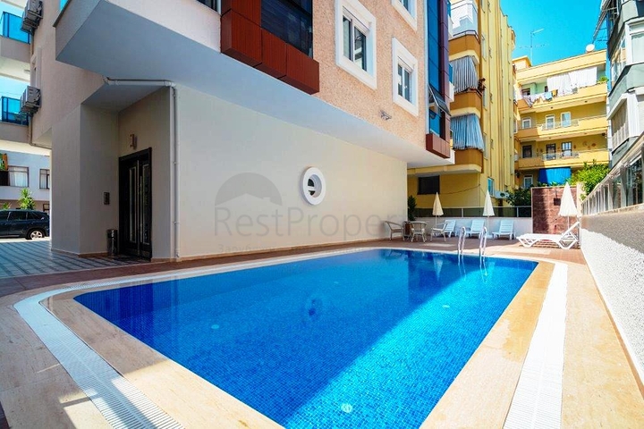 سعر مناسب - شقة غرفة وصالة ضمن مجمع في موقع مميز - مركز الانيا 