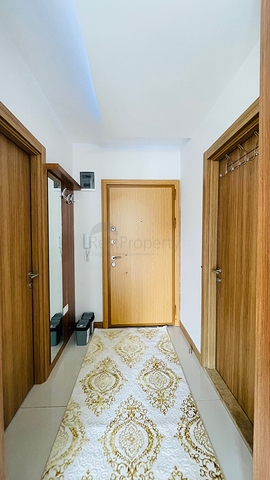 شقة واسعة - غرفة وصالة مفروشة بأناقة - في محمودلار/ الانيا 