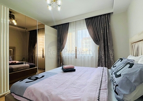 شقة واسعة - غرفة وصالة مفروشة بأناقة - في محمودلار/ الانيا 