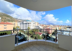 قريبة من شاطئ كليوباترا - شقة غرفتين وصالة مفروشة - في مركز الانيا 