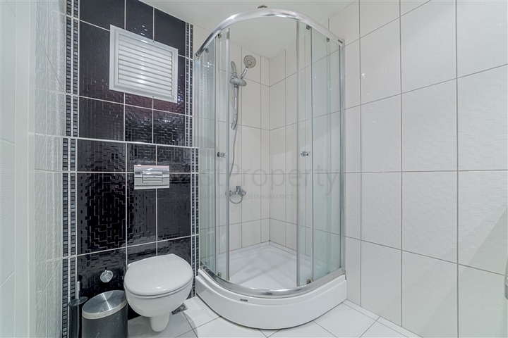 مجمع انيق - شقة غرفة وصالة مفروشة - اطلالة على المسبح - في اوبا / الانيا 