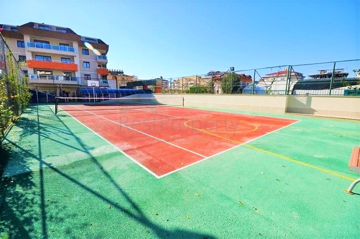 مجمع انيق - شقة غرفة وصالة مفروشة - اطلالة على المسبح - في اوبا / الانيا 