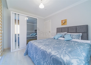 مجمع انيق - شقة غرفة وصالة مفروشة - اطلالة على المسبح - في اوبا / الانيا 