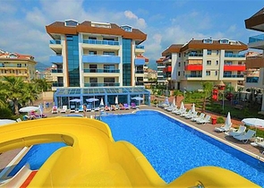 مجمع انيق - شقة غرفة وصالة مفروشة - اطلالة على المسبح - في اوبا / الانيا 