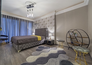 شقة واسعة وانيقة - غرفتين وصالة ضمن مجمع سكني - في اوبا / الانيا 