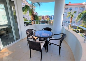 شقة واسعة وانيقة - غرفتين وصالة ضمن مجمع سكني - في اوبا / الانيا 