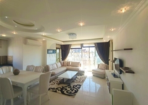 اطلالة على البحر - شقة في شارع بارباروس - تصميم غرفتين وصالة مفروشة -ضمن مجمع سكني - محمودلار/ الانيا 