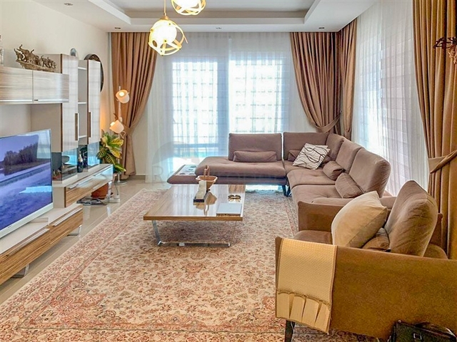 اطلالة ساحرة - دوبلكس عائلية واسعة 4 غرف وصالة - ضمن مجمع 5 نجوم - في كارجيجاك / الانيا