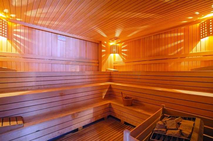 اطلالة ساحرة - دوبلكس عائلية واسعة 4 غرف وصالة - ضمن مجمع 5 نجوم - في كارجيجاك / الانيا