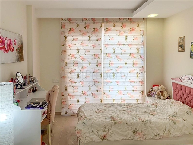 اطلالة ساحرة - دوبلكس عائلية واسعة 4 غرف وصالة - ضمن مجمع 5 نجوم - في كارجيجاك / الانيا