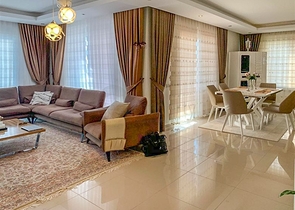 اطلالة ساحرة - دوبلكس عائلية واسعة 4 غرف وصالة - ضمن مجمع 5 نجوم - في كارجيجاك / الانيا