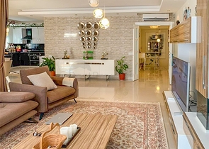 اطلالة ساحرة - دوبلكس عائلية واسعة 4 غرف وصالة - ضمن مجمع 5 نجوم - في كارجيجاك / الانيا