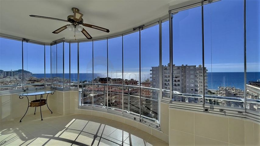 اطلالة بحر - دوبلكس 4 غرف وصالة - في محمودلار/ الانيا 