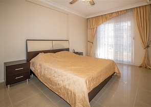 اطلالة بحر - دوبلكس 4 غرف وصالة - في محمودلار/ الانيا 