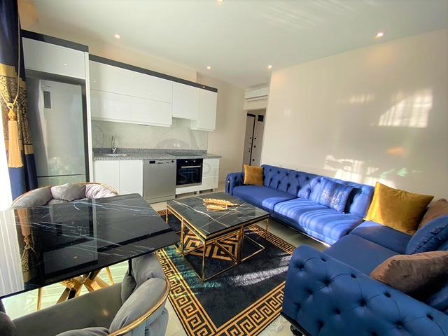 شقة فاخرة ضمن مجمع سكني - غرفتين وصالة مفروشة -في محمودلار / الانيا 