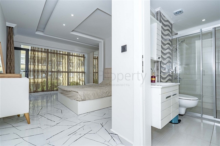 قريبة من البحر - شقة غرفتين وصالة مفروشة - في مركز الانيا 