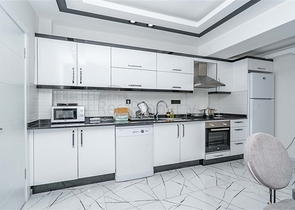 قريبة من البحر - شقة غرفتين وصالة مفروشة - في مركز الانيا 