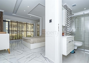 قريبة من البحر - شقة غرفتين وصالة مفروشة - في مركز الانيا 