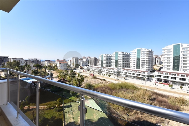 شقة ضمن مجمع فاخر - تصميم 1+2 - في افسلار / الانيا 