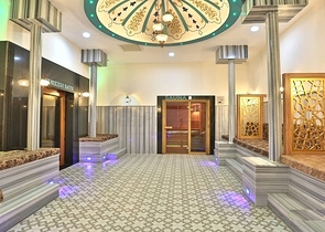 شقة ضمن مجمع فاخر - تصميم 1+2 - في افسلار / الانيا 