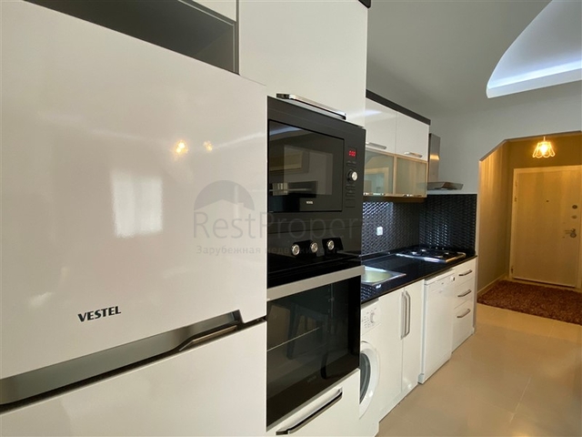 قريبة من البحر والخدمات - شقة غرفتين وصالة مفروشة - في محمودلار/ الانيا 