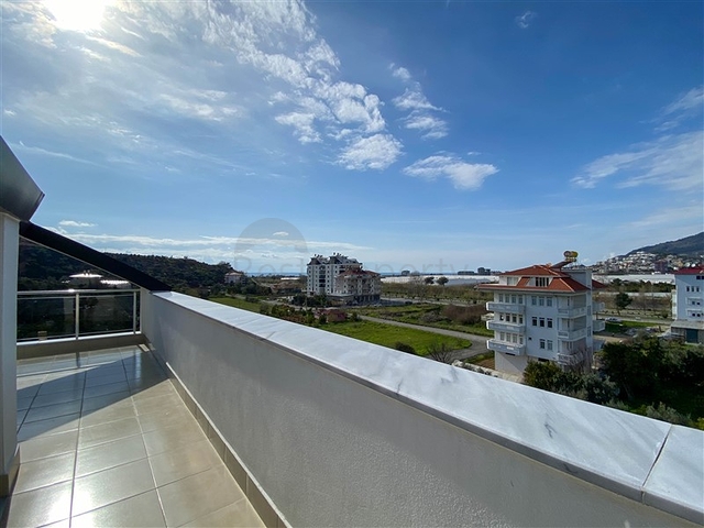 دوبلكس 3 غرف وصالة مفروشة - ضمن مجمع جديد في ديمرتاش / الانيا 