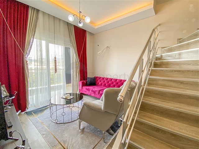 دوبلكس 3 غرف وصالة مفروشة - ضمن مجمع جديد في ديمرتاش / الانيا 