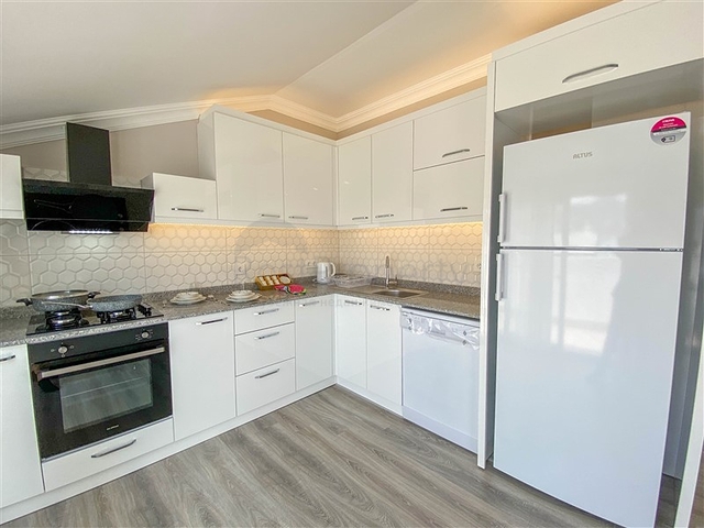 دوبلكس 3 غرف وصالة مفروشة - ضمن مجمع جديد في ديمرتاش / الانيا 