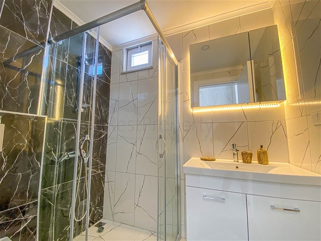 شقة جديدة - تصميم غرفة وصالة مفروشة - في ديمرتاش / الانيا 