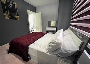 سعر مناسب - شقة غرفة وصالة مفروشة - قريبة من البحر والخدمات - محمودلار / الانيا 