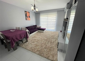 سعر مناسب - شقة غرفة وصالة مفروشة - قريبة من البحر والخدمات - محمودلار / الانيا 