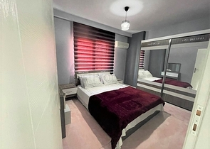 سعر مناسب - شقة غرفة وصالة مفروشة - قريبة من البحر والخدمات - محمودلار / الانيا 