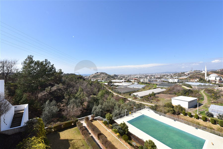 سعر منافس - شقة دوبلكس 3 غرف وصالة مفروشة -ضمن مجمع سكني في كوناكليه / الانيا 