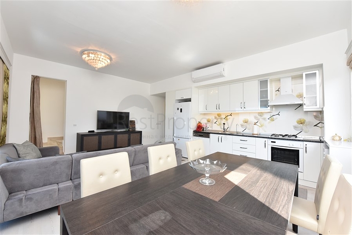 سعر منافس - شقة دوبلكس 3 غرف وصالة مفروشة -ضمن مجمع سكني في كوناكليه / الانيا 