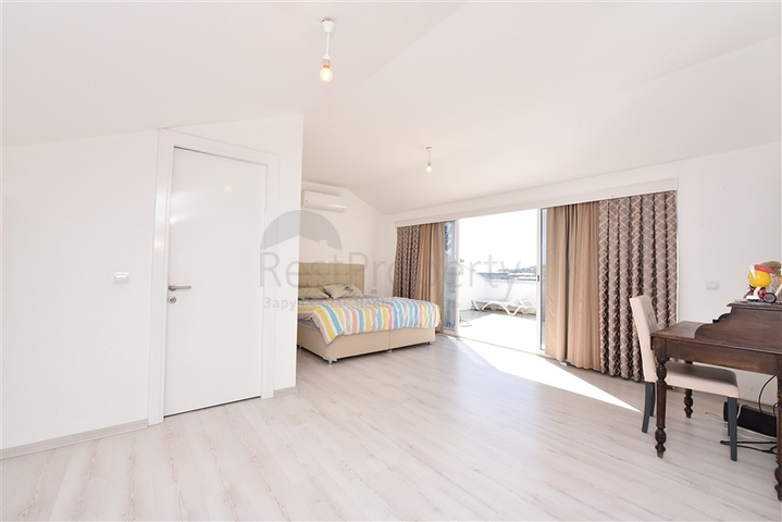 سعر منافس - شقة دوبلكس 3 غرف وصالة مفروشة -ضمن مجمع سكني في كوناكليه / الانيا 