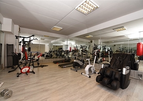 سعر منافس - شقة دوبلكس 3 غرف وصالة مفروشة -ضمن مجمع سكني في كوناكليه / الانيا 